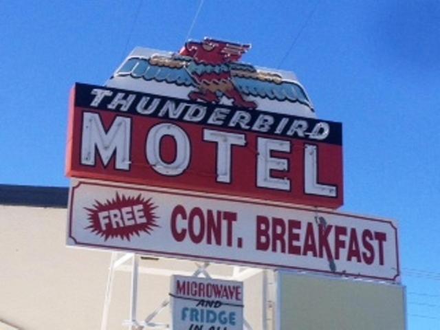 Thunderbird Motel Bishop Exteriér fotografie